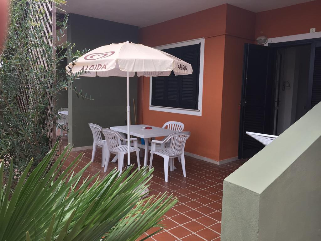 Appart Hotel Residence Villasimius Exterior photo